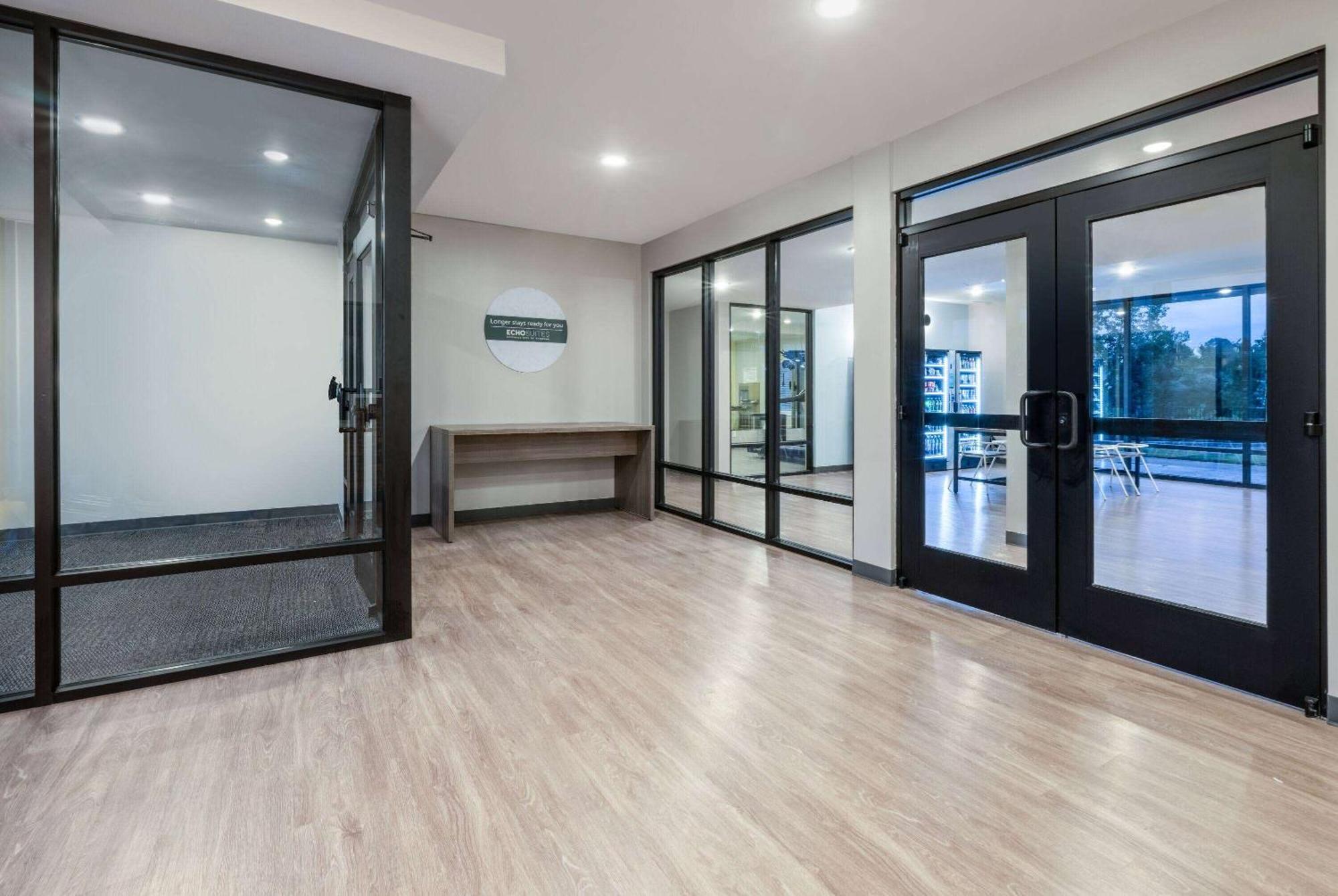 Echo Suites Extended Stay By Wyndham Indianapolis Ameriplex מראה חיצוני תמונה
