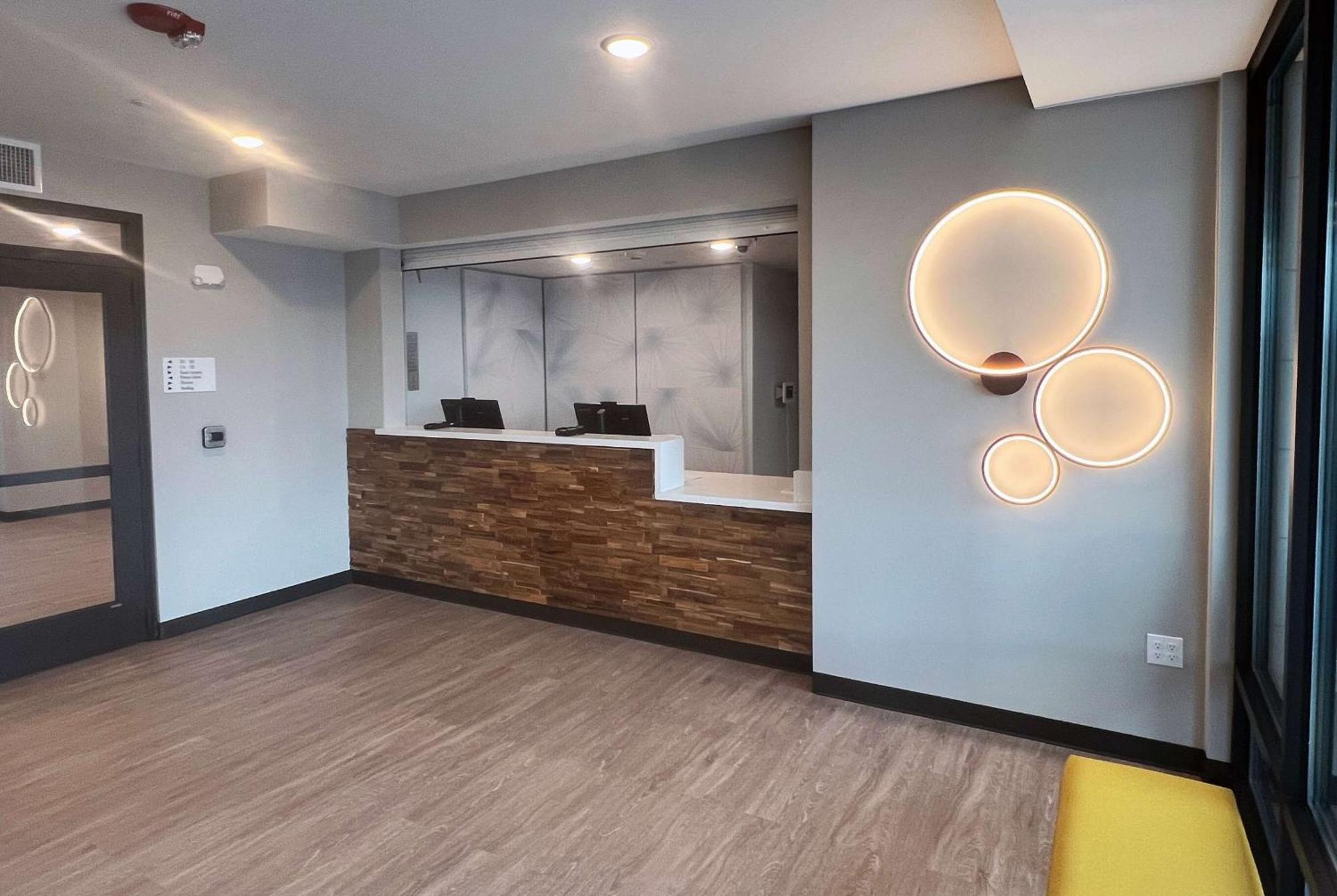 Echo Suites Extended Stay By Wyndham Indianapolis Ameriplex מראה חיצוני תמונה