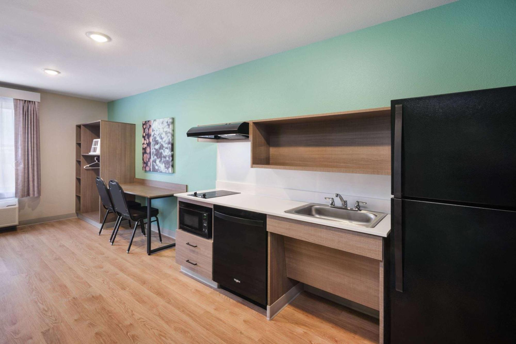 Echo Suites Extended Stay By Wyndham Indianapolis Ameriplex מראה חיצוני תמונה