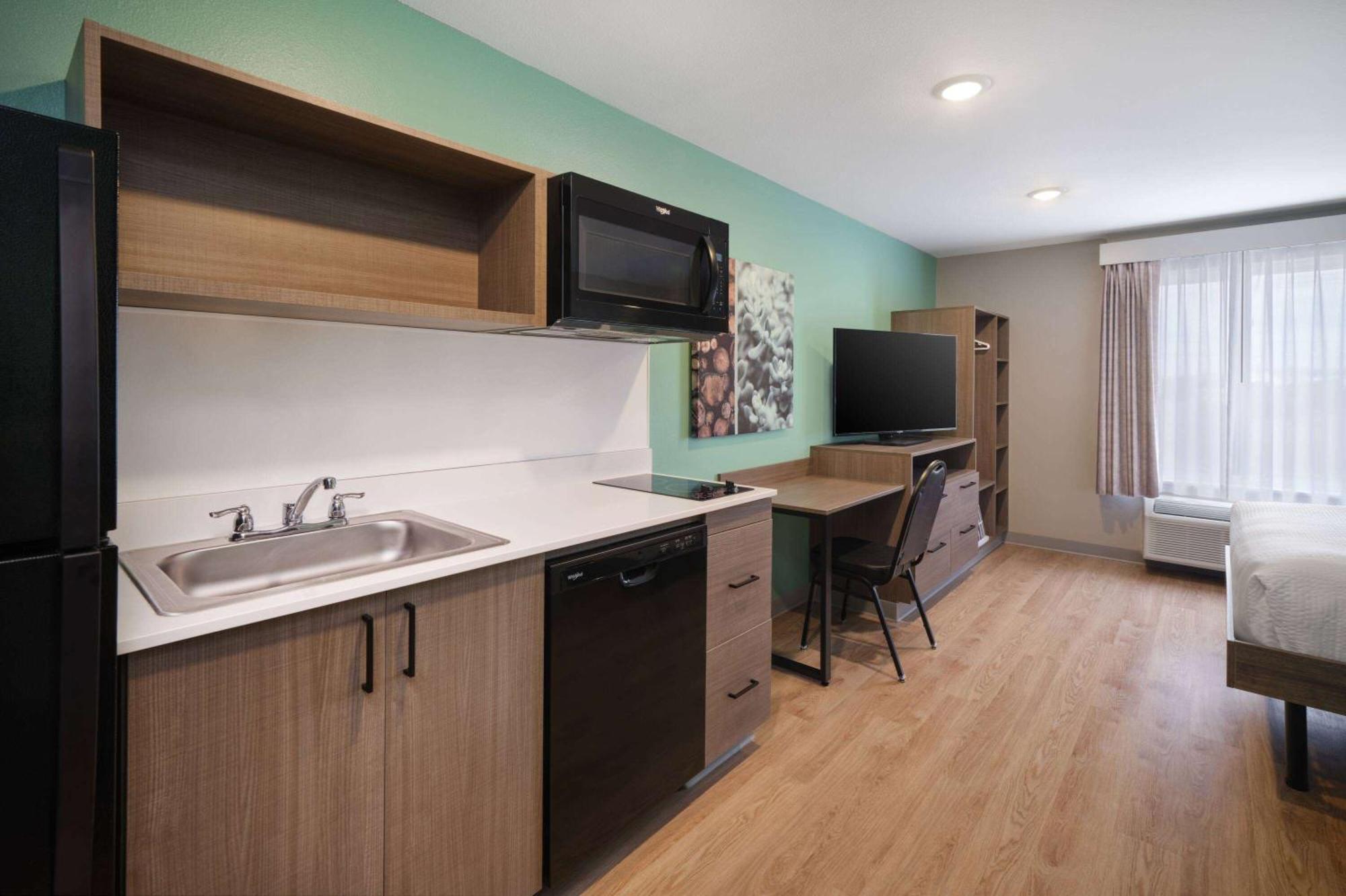 Echo Suites Extended Stay By Wyndham Indianapolis Ameriplex מראה חיצוני תמונה